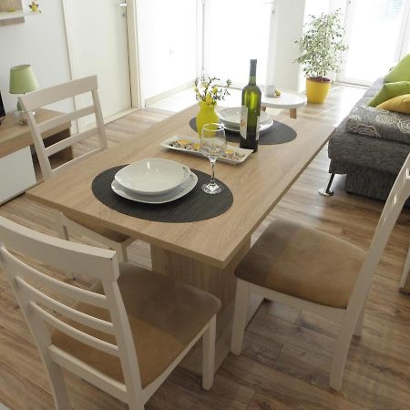 Apartment Near Center,Beach,Bus +Free Parking Zadar Ngoại thất bức ảnh