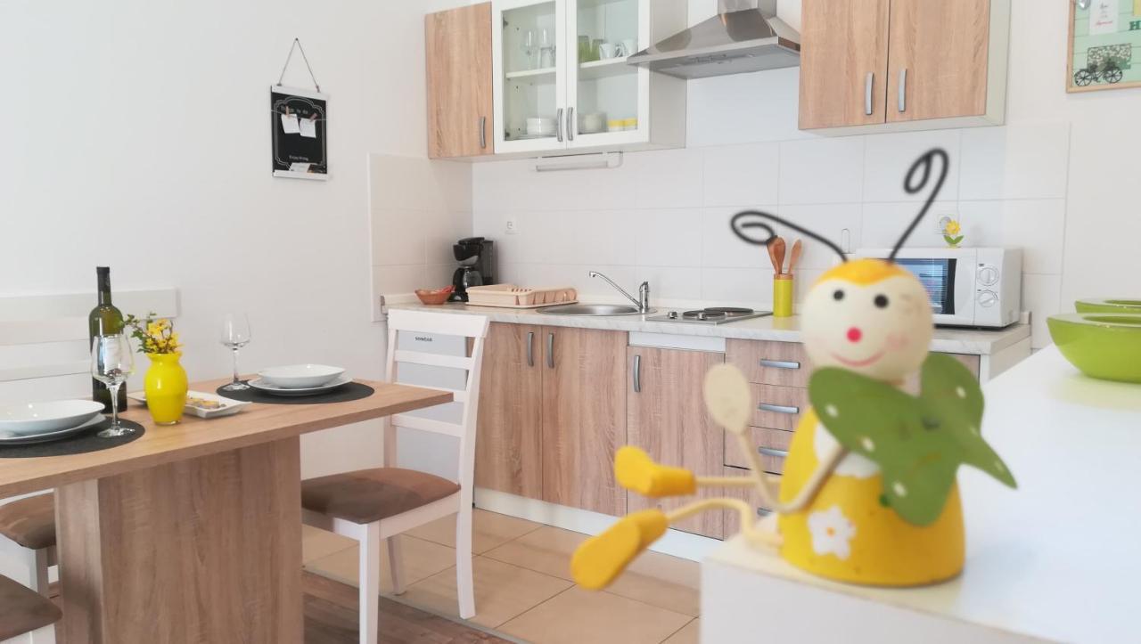 Apartment Near Center,Beach,Bus +Free Parking Zadar Ngoại thất bức ảnh